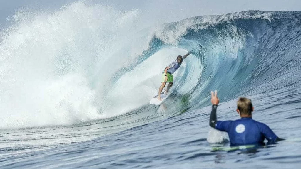 Brasil avança com seis no 1º dia do Challenger Series de Surfe em Portugal brasil-avanca-com-seis-no-1o-dia-do-challenger-series-de-surfe-em-portugal