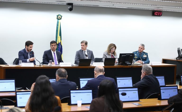 Polícias Civil e Militar pedem mais recursos e mudanças legais para combater o crime organizado policias-civil-e-militar-pedem-mais-recursos-e-mudancas-legais-para-combater-o-crime-organizado