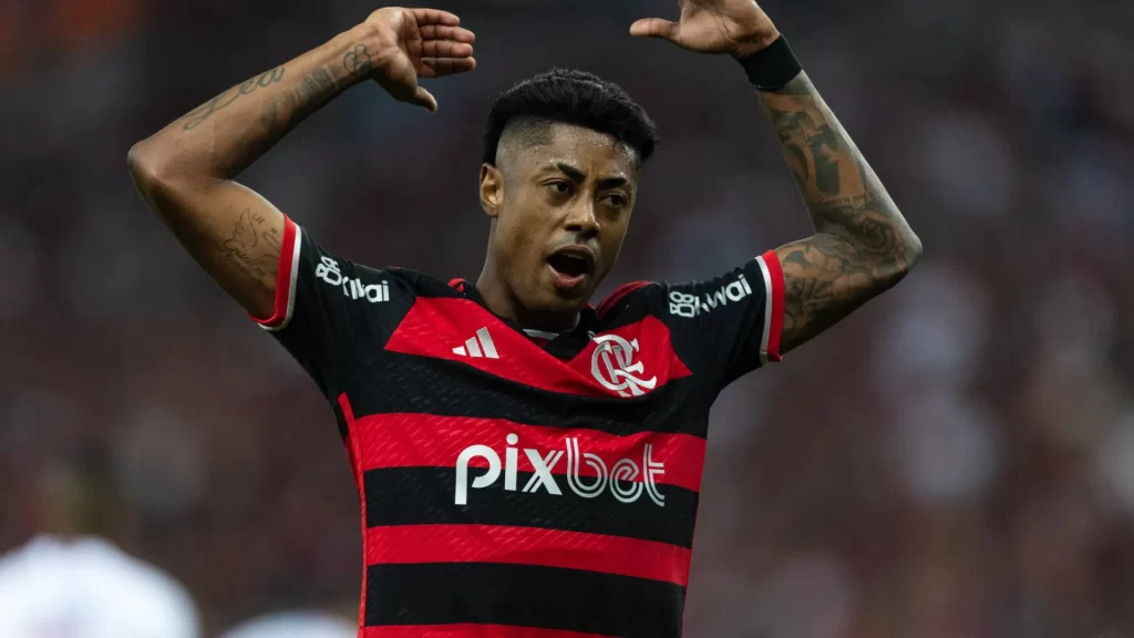bruno-henrique-escapa-de-gancho-por-manipulacao-e-leva-multa-no-stjd