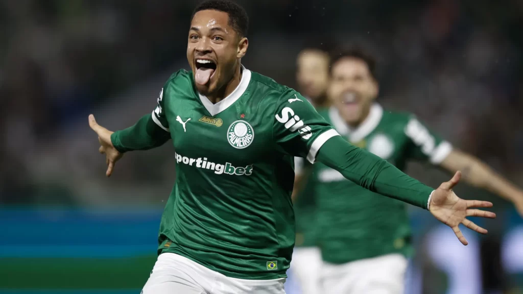 stjd-adia-julgamento-de-vitor-roque,-do-palmeiras,-para-depois-da-data-fifa