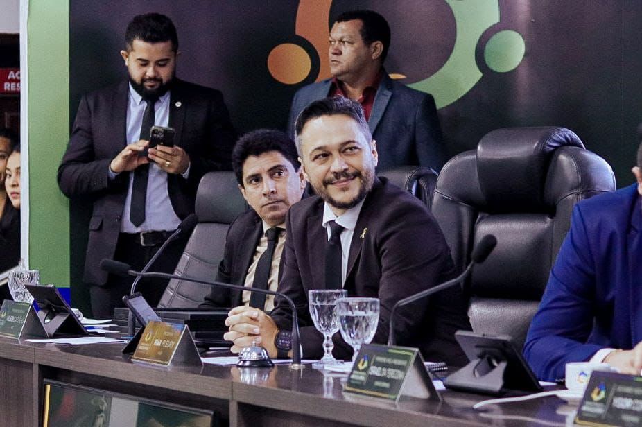 Max Fleury aprova em Araguaína lei que cria Campanha Permanente de Sensibilização à Vacinação max-fleury-aprova-em-araguaina-lei-que-cria-campanha-permanente-de-sensibilizacao-a-vacinacao