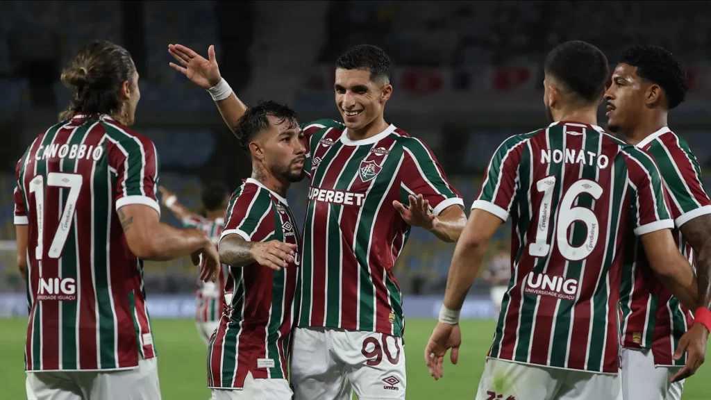 fluminense-goleia,-se-garante-e-acaba-com-sonho-do-sao-paulo-de-ficar-no-g7