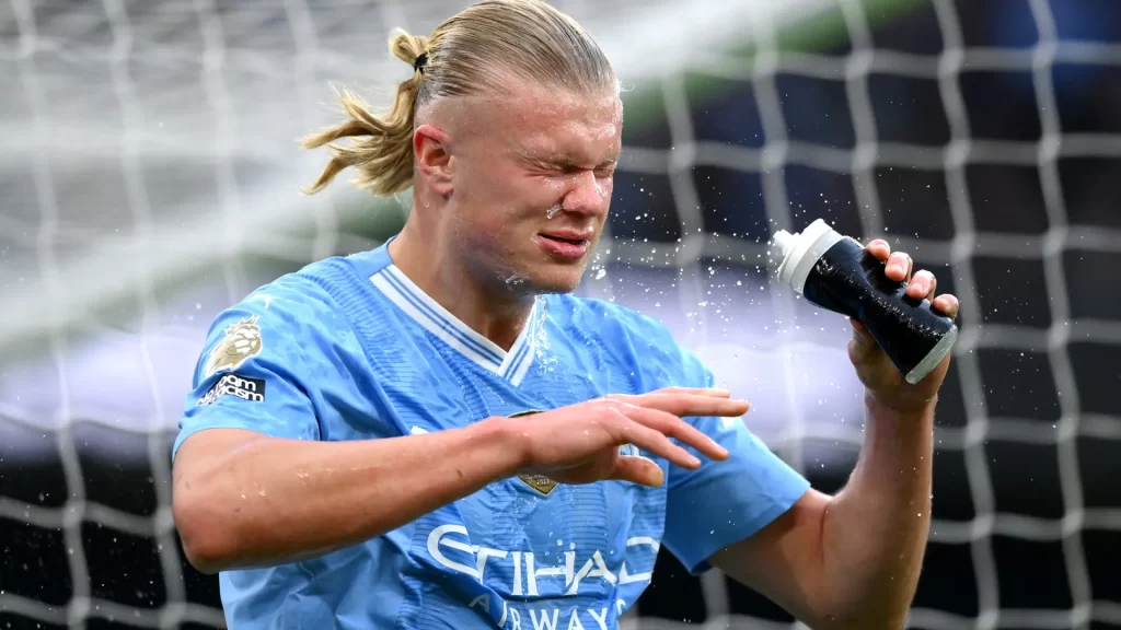 haaland-quebra-novo-recorde-ao-chegar-a-100-gols-na-premier-league