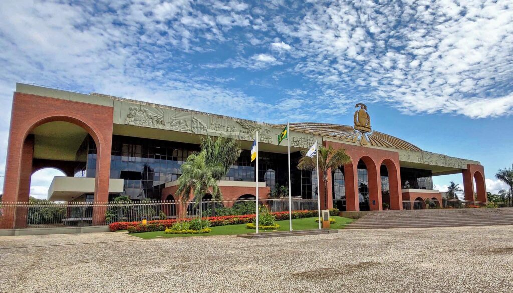 governo-renova-contratacao de-fretamento-de-aeronave-no-valor-de-r$-11-milhoes 