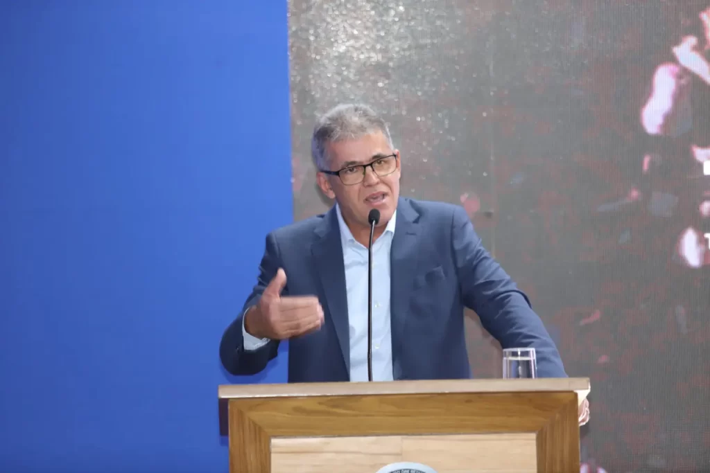 1o-escalao:-neris-passa-a-responder-tambem-pela-agencia-de-mineracao 
