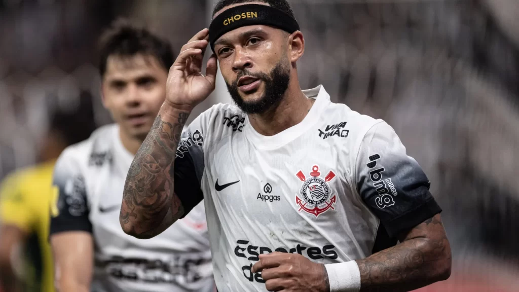 preparacao-especial-garante-memphis-na-semi-da-copa-do-brasil-para-corinthians
