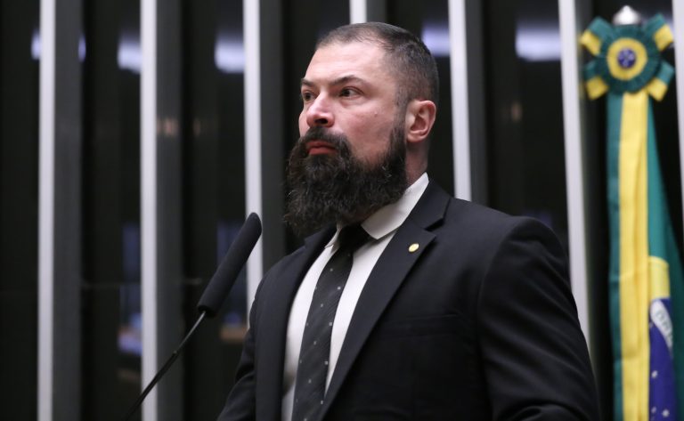 Comissão de Constituição e Justiça aprova criação de cadastro de foragidos do sistema prisional comissao-de-constituicao-e-justica-aprova-criacao-de-cadastro-de-foragidos-do-sistema-prisional