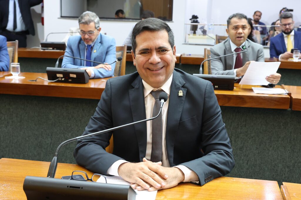 marcus-marcelo-destaca-conquistas-e-investimentos-na-educacao-do-tocantins-em-2025