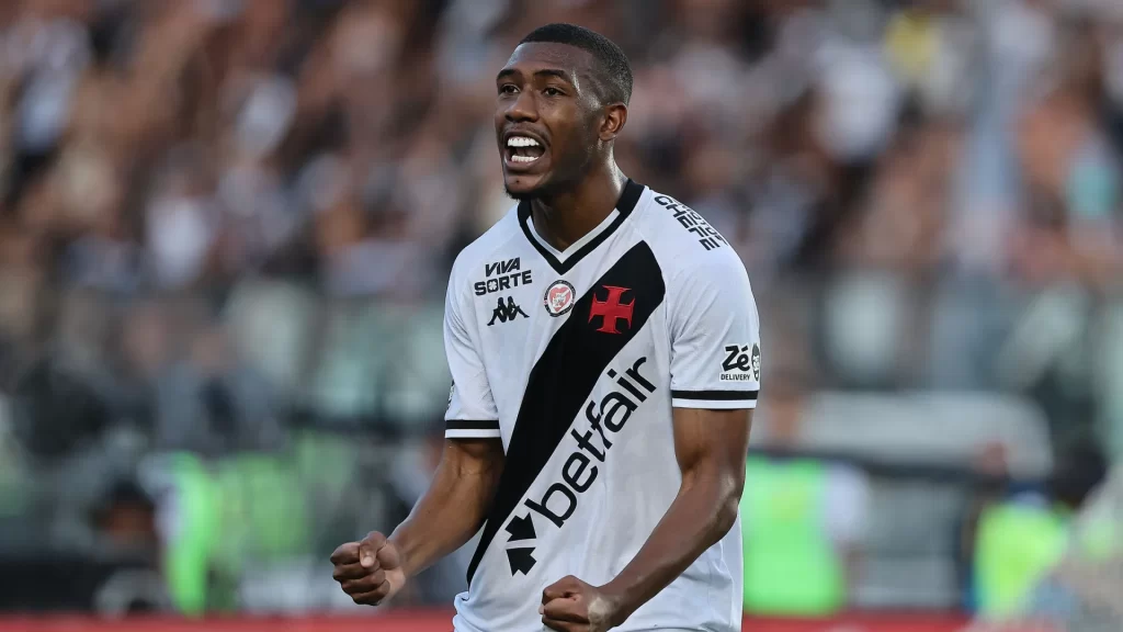 rayan-lamenta-gol-anulado-do-vasco-e-projeta-decisao