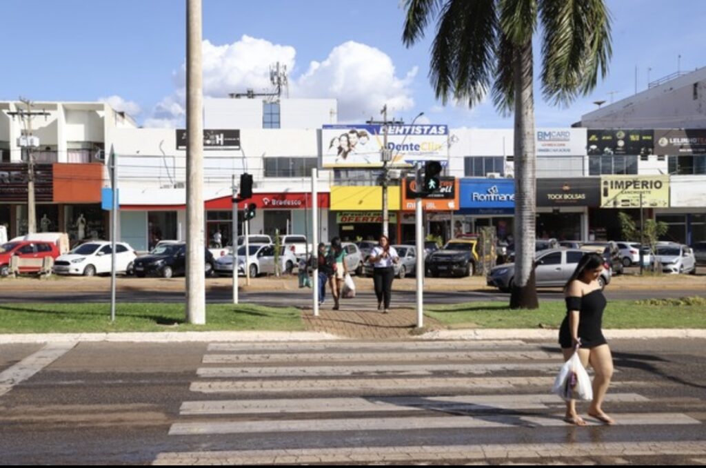 feriado-de-natal:-veja-horarios-de-funcionamento-do-comercio-e-servicos 