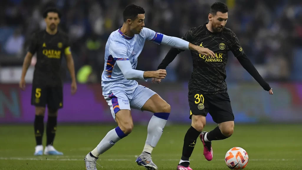 lenda-do-real-madrid-surpreende-ao-colocar-messi-acima-de-cr7-em-ranking