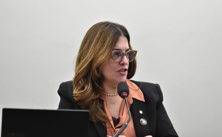 Comissão aprova mudança na fiscalização de entidades que atendem crianças comissao-aprova-mudanca-na-fiscalizacao-de-entidades-que-atendem-criancas