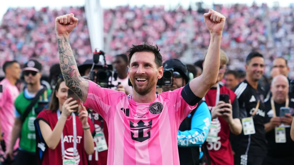 “sou-estranho-mesmo”,-diz-messi-ao-falar-de-rotina,-solidao-e-familia