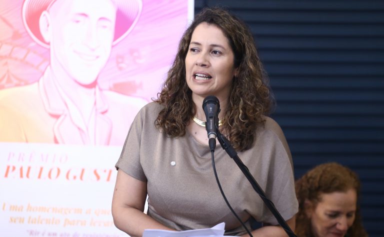 Comissão aprova projeto que cria o Programa Desenrola Cultura comissao-aprova-projeto-que-cria-o-programa-desenrola-cultura