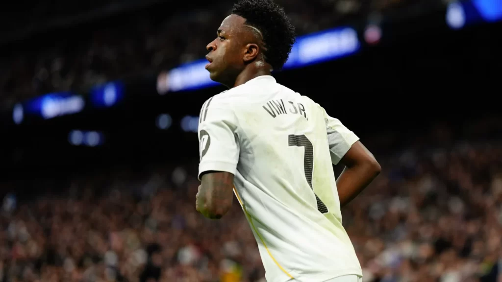 vinicius-jr-perde-apoio-se-torna-‘vilao’-de-um-real-madrid-em-crise