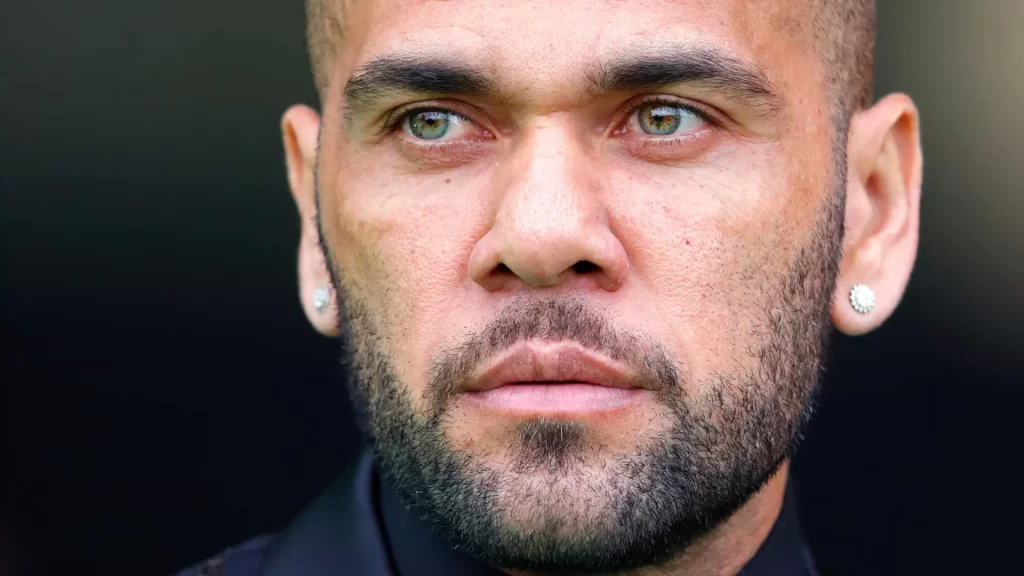 Justiça bloqueia R$ 7,7 milhões de Dani Alves em ação ligada ao São Paulo justica-bloqueia-r$-7,7-milhoes-de-dani-alves-em-acao-ligada-ao-sao-paulo