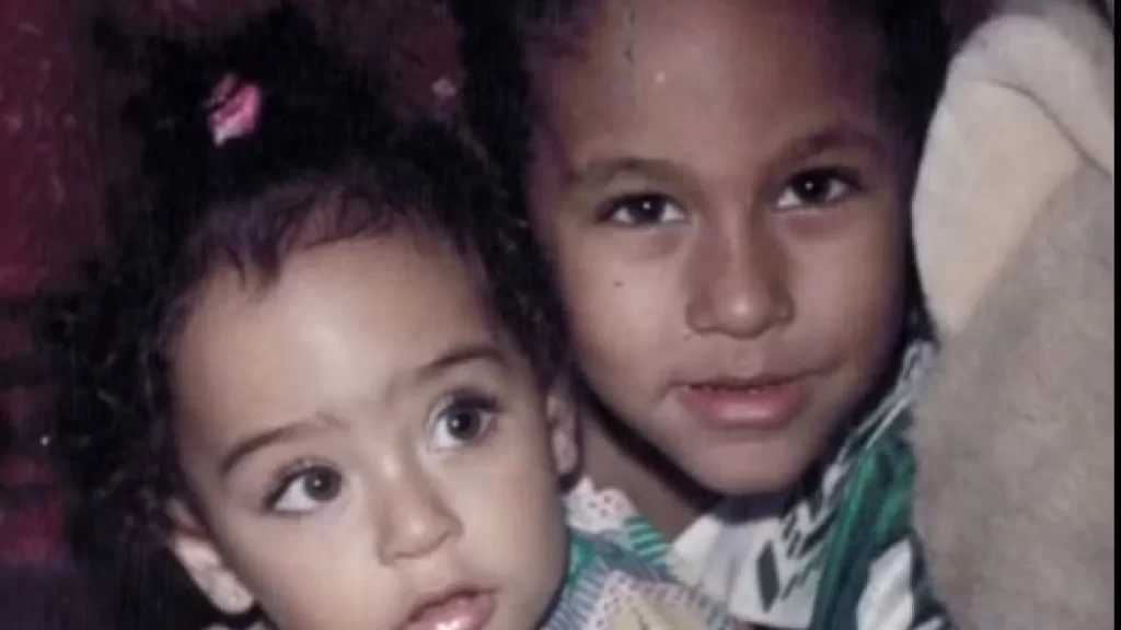 Irmã de Neymar entrega passado do craque com símbolo rival em foto; veja irma-de-neymar-entrega-passado-do-craque-com-simbolo-rival-em-foto;-veja