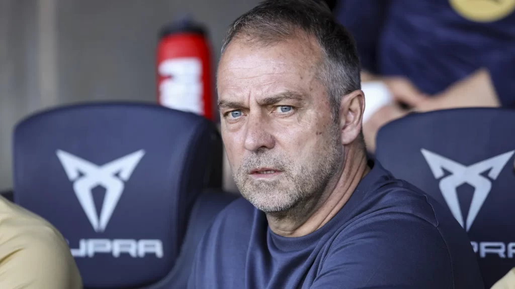 copa-do-rei:-tecnico-do-barcelona-lamenta-lesao-de-raphinha-e-ironiza-real