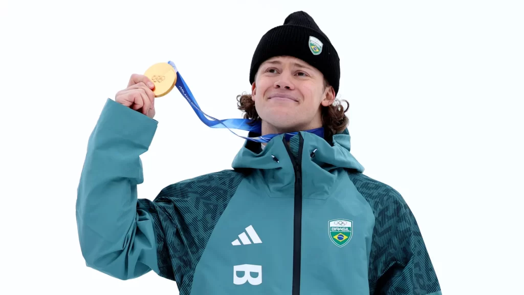lucas-pinheiro-voa-no-slalom-e-garante-ouro-historico-para-o-brasil