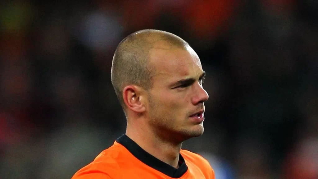 sneijder-recebeu-5-mil-ameacas-de-morte-apos-apoiar-vini-contra-prestianni