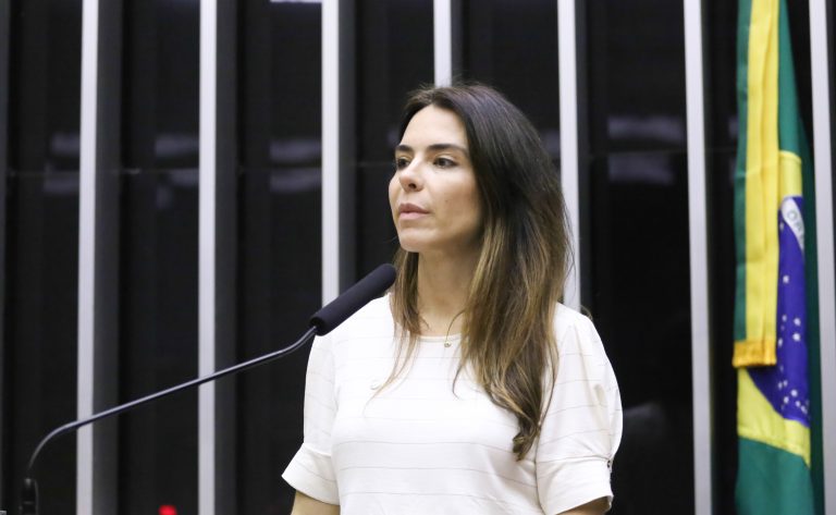 Comissão aprova programa para reduzir disputas judiciais no setor de beleza comissao-aprova-programa-para-reduzir-disputas-judiciais-no-setor-de-beleza