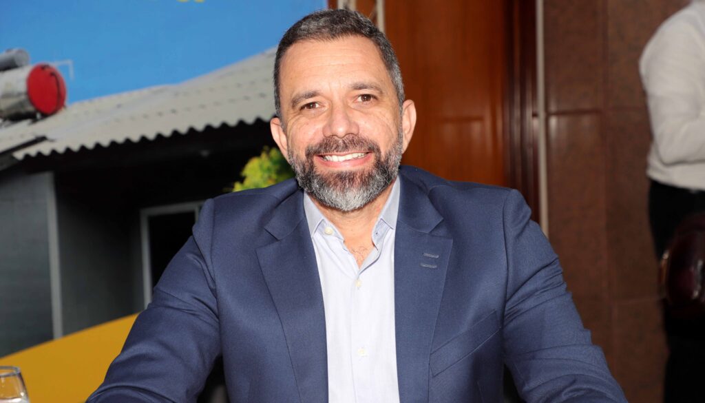 do-pl-e-a-pedido,-ubiratan-carvalho-deixa-cargo-de-secretario-do-estado 