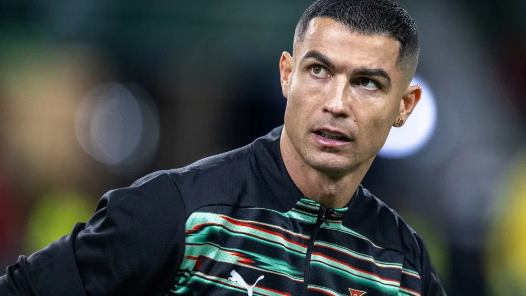 flamengo-cobra-time-que-tem-cristiano-ronaldo-como-socio-por-divida-acima-de-r$-10-milhoes