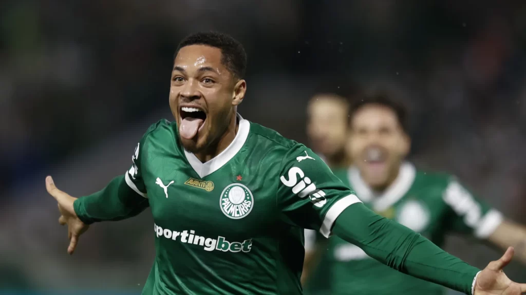 palmeiras-tera-‘maratona’-fora-de-casa-e-trabalha-para-recuperar-vitor-roque
