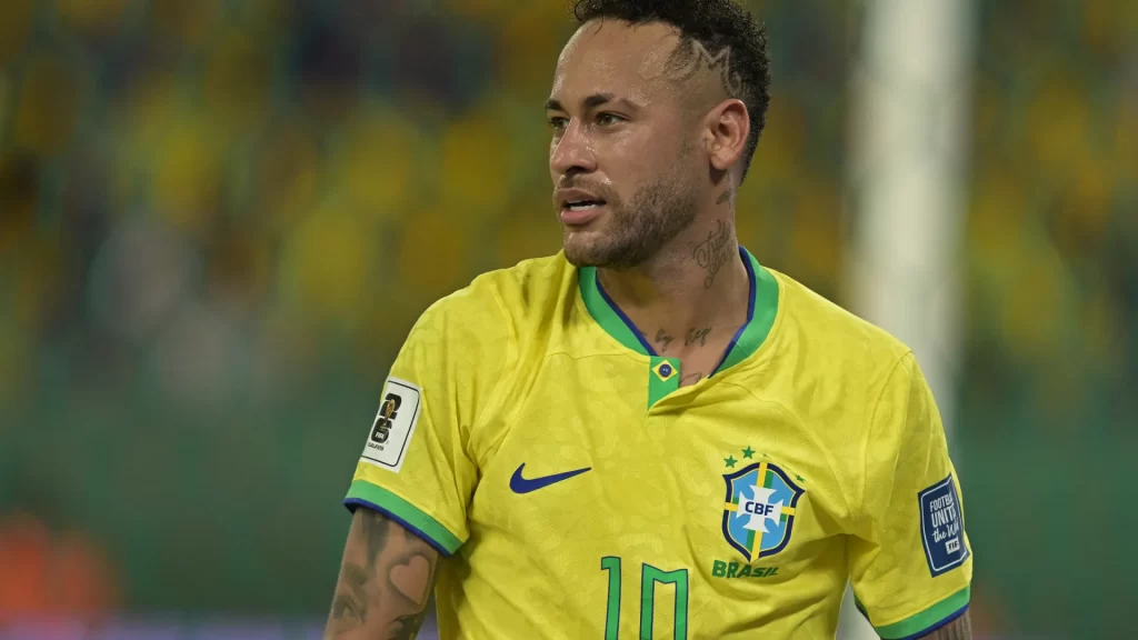 ancelotti-abre-porta-para-neymar-e-diz-que-craque-“esta-no-caminho-certo”