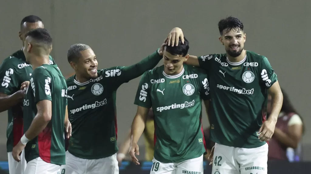 Corinthians testa os riscos de Diniz contra o sólido Palmeiras do ausente Abel Ferreira corinthians-testa-os-riscos-de-diniz-contra-o-solido-palmeiras-do-ausente-abel-ferreira