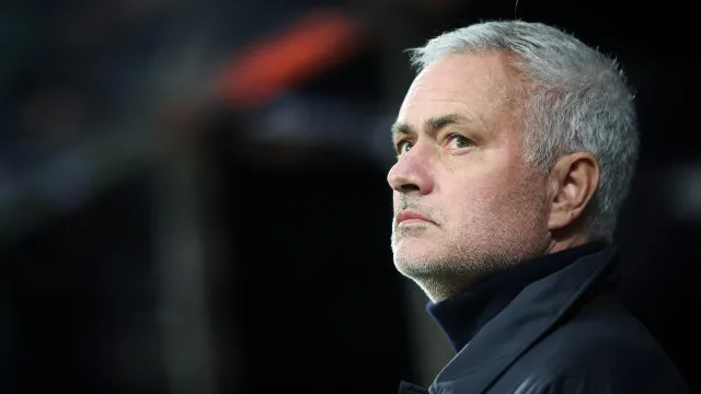 Jornalista acusa Mourinho de mentir sobre contato com Real Madrid jornalista-acusa-mourinho-de-mentir-sobre-contato-com-real-madrid