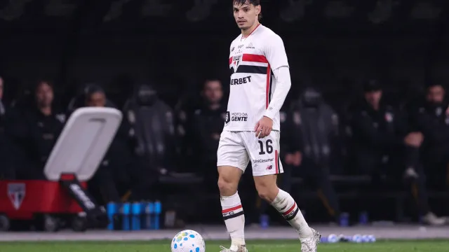 Bobadilla, do São Paulo, é denunciado no STJD por gesto contra Corinthians bobadilla,-do-sao-paulo,-e-denunciado-no-stjd-por-gesto-contra-corinthians