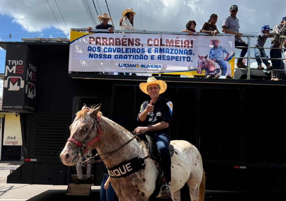 Na Cavalgada de Colméia, Luciano Oliveira destaca força da cultura sertaneja na-cavalgada-de-colmeia,-luciano-oliveira-destaca-forca-da-cultura-sertaneja