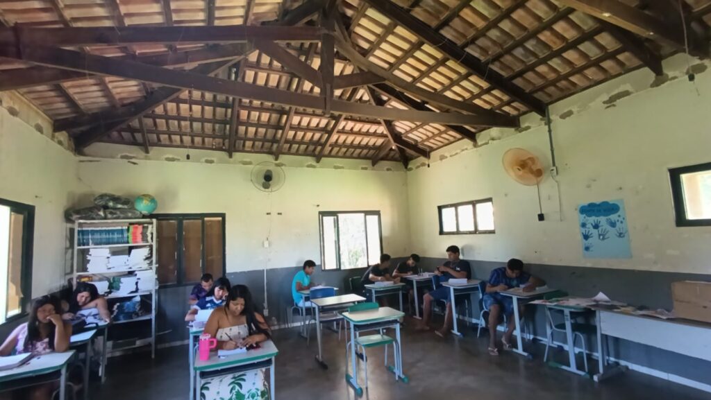 Dep. Prof. Júnior Geo denuncia risco de desabamento em escola indígena e cobra urgência dep-prof.-junior-geo-denuncia-risco-de-desabamento-em-escola-indigena-e-cobra-urgencia