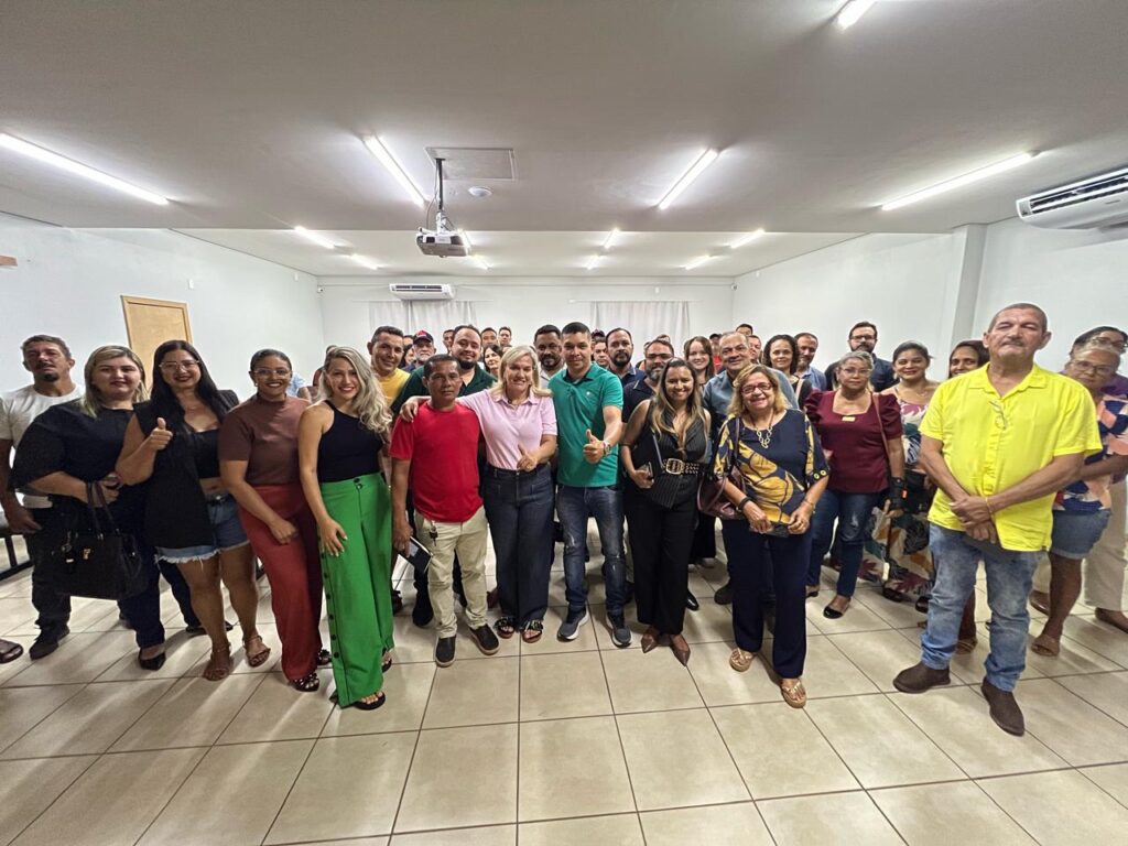 dra.-angela-mobiliza-100-liderancas-do-norte-do-tocantins-e-consolida-forca-politica-em-araguaina