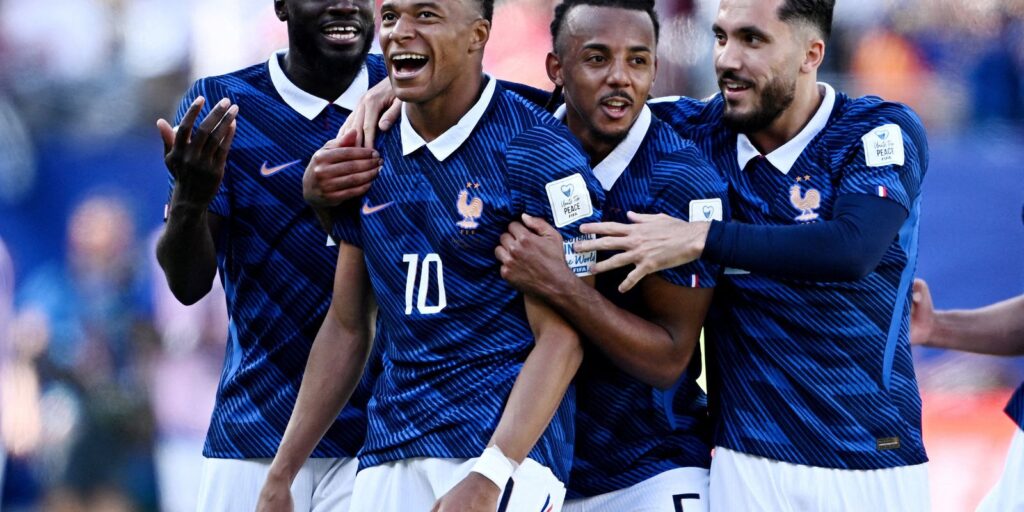 França vence Senegal por 3 a 1 na estreia do Grupo I da Copa do Mundo franca-vence-senegal-por-3-a-1-na-estreia-do-grupo-i-da-copa-do-mundo