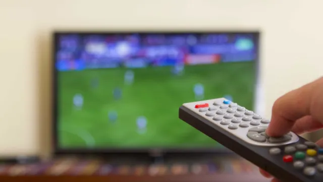Saiba mudanças na programação de Globo e SBT devido ao jogo do Brasil saiba-mudancas-na-programacao-de-globo-e-sbt-devido-ao-jogo-do-brasil