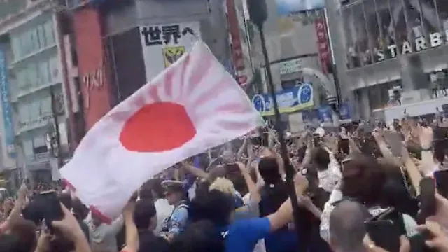 Invasão total do cruzamento mais famoso do mundo após a goleada do Japão invasao-total-do-cruzamento-mais-famoso-do-mundo-apos-a-goleada-do-japao
