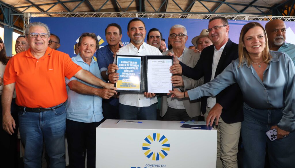 Estado amplia programa de sinalização viária para municípios com investimento de R$ 21 milhões estado-amplia-programa-de-sinalizacao-viaria-para-municipios-com-investimento-de-r$-21-milhoes
