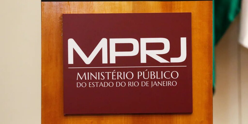 Justiça afasta servidor por suspeita de licenças ambientais ilegais justica-afasta-servidor-por-suspeita-de-licencas-ambientais-ilegais