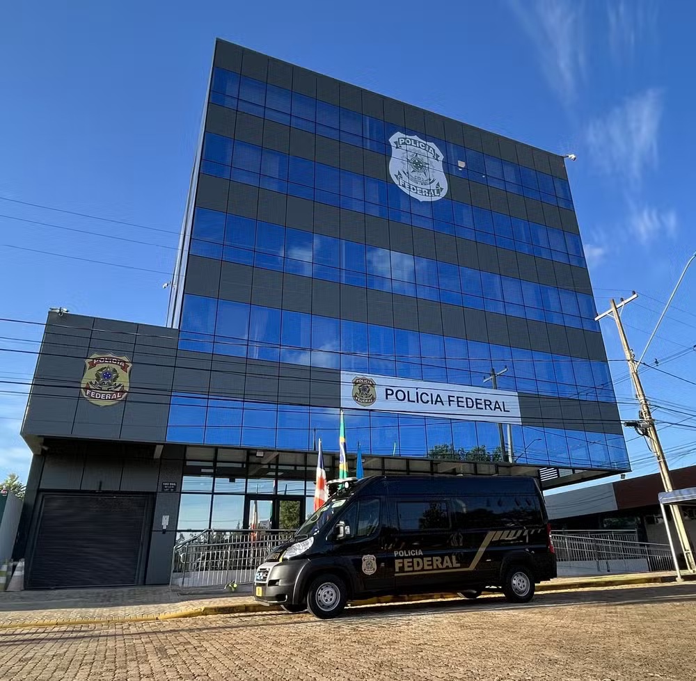 PF prende suspeito por armazenar imagens de abuso sexual infantil em operação no sul do TO pf-prende-suspeito-por-armazenar-imagens-de-abuso-sexual-infantil-em-operacao-no-sul-do-to