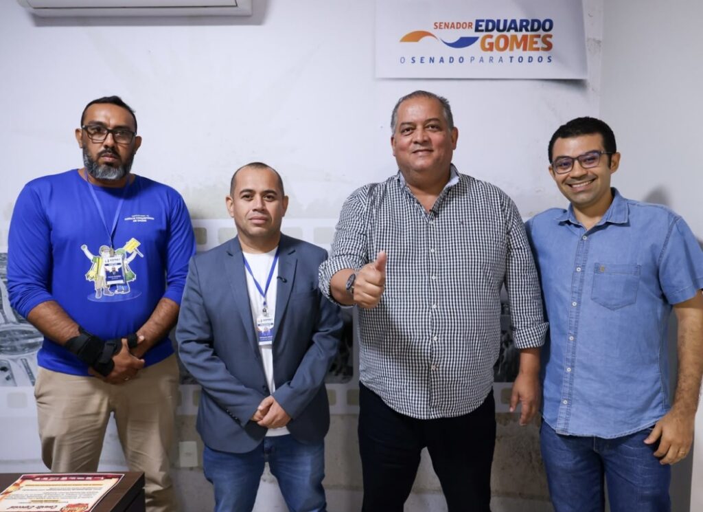 com-voto-favoravel-de-eduardo-gomes,-senado-aprova-pec-dos-agentes-de-saude
