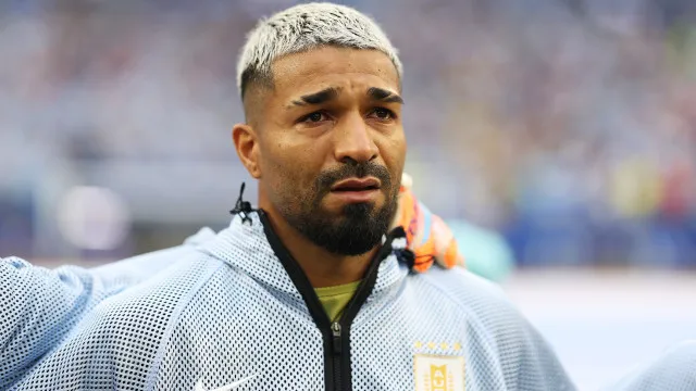 Uruguaio que disputou a Copa é expulso pela ‘lei Vini Jr.’ no México uruguaio-que-disputou-a-copa-e-expulso-pela-‘lei-vini-jr.’-no-mexico