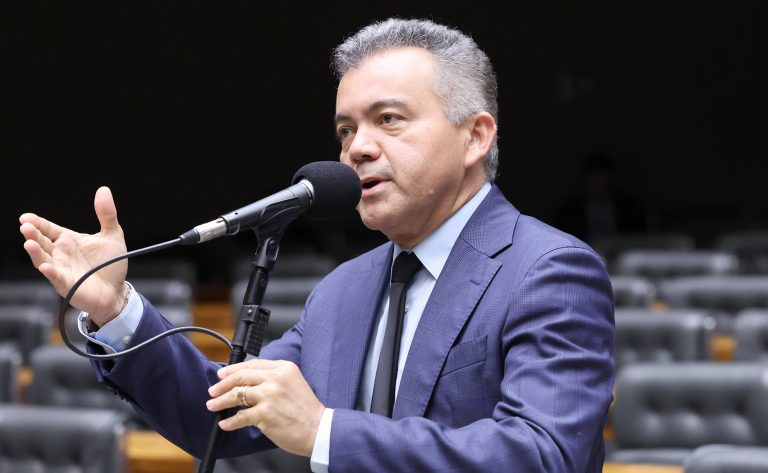 Comissão aprova campanhas sobre saúde e segurança nas contas de água, luz e internet comissao-aprova-campanhas-sobre-saude-e-seguranca-nas-contas-de-agua,-luz-e-internet