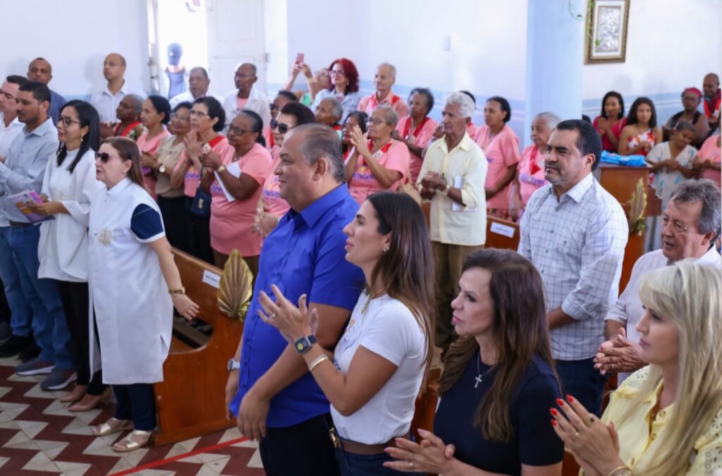 eduardo-gomes-homenageia-siqueira-campos-no-dia-em-completa-98-anos-de-seu-nascimento