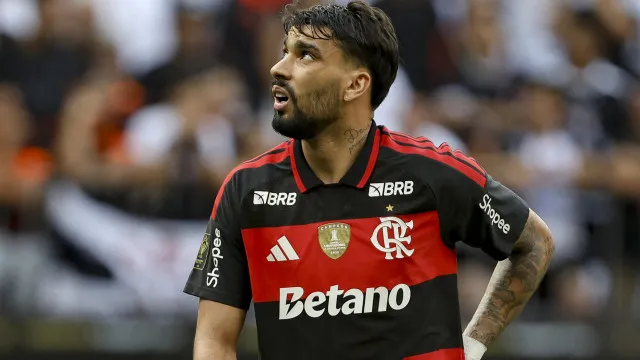 Paquetá celebra volta após lesão e diz o que tem dado errado no Flamengo paqueta-celebra-volta-apos-lesao-e-diz-o-que-tem-dado-errado-no-flamengo