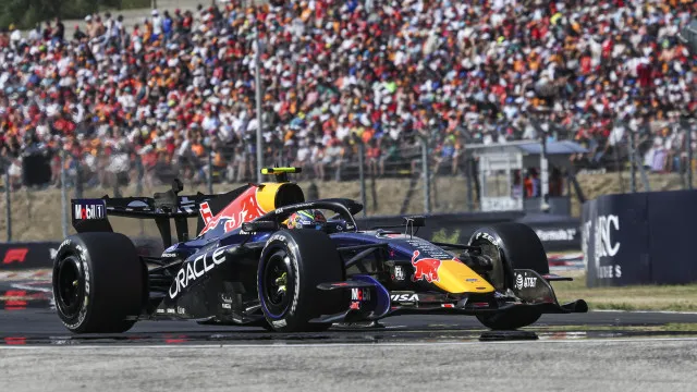 Lesão tira Isack Hadjar do GP da Holanda e faz Lawson voltar à Red Bull lesao-tira-isack-hadjar-do-gp-da-holanda-e-faz-lawson-voltar-a-red-bull