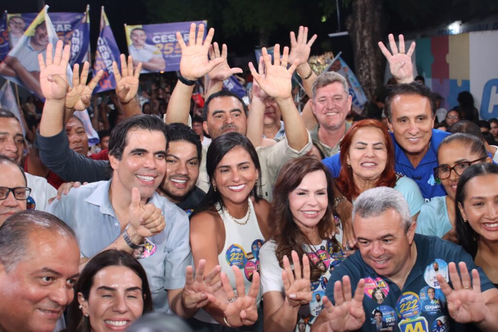 karynne-sotero-reforca-apoio-a-ricardo-ayres-durante-lancamento-de-campanha-em-porto-nacional