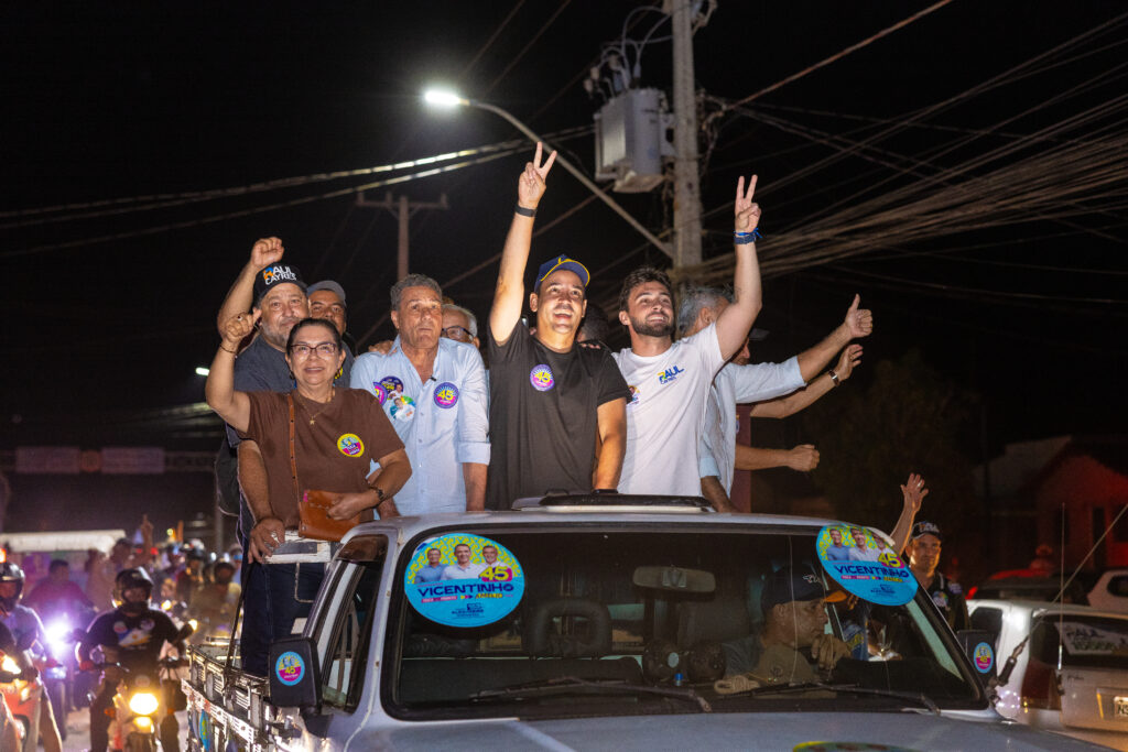 vicentinho-e-amelio-fazem-carreata-em-axixa-durante-agenda-pelo-norte-do-tocantins